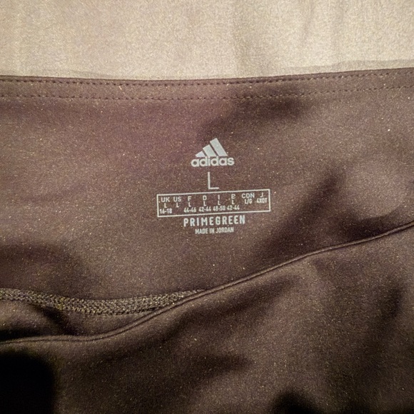 Adidas women’s leggings - Picture 4 of 4